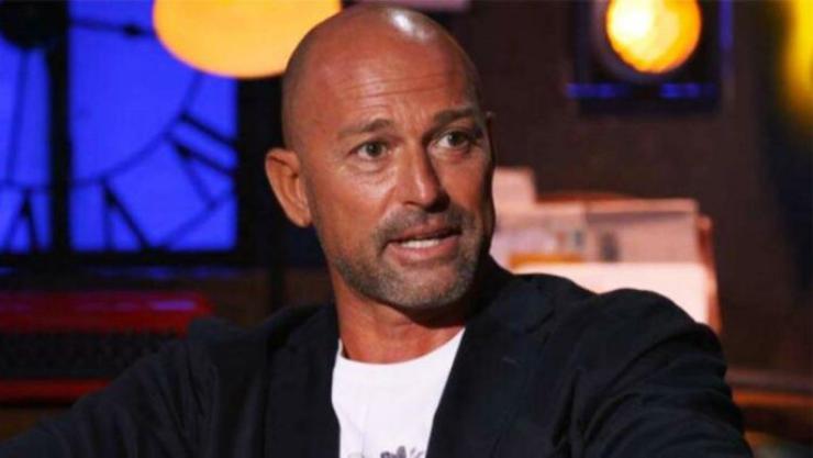 Tragedia Stefano Bettarini, nella notte la notizia peggiore: "È in fin di vita..." | Accoltellato a morte