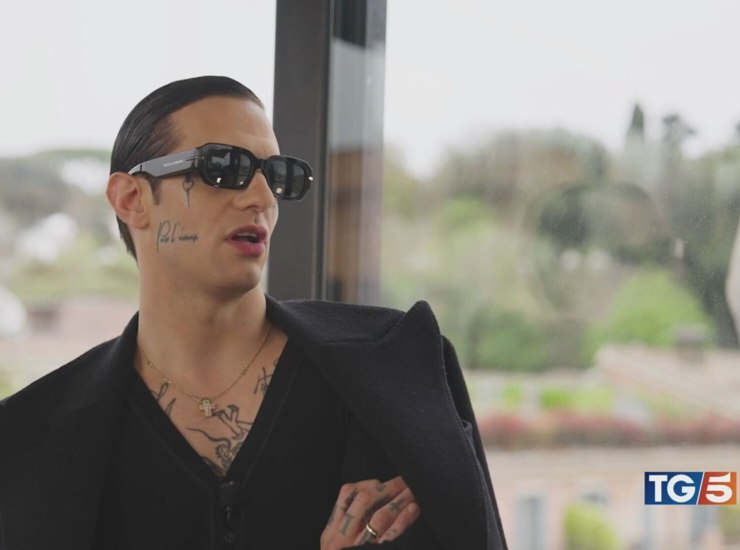 Achille Lauro coinvolto nella violenta lite