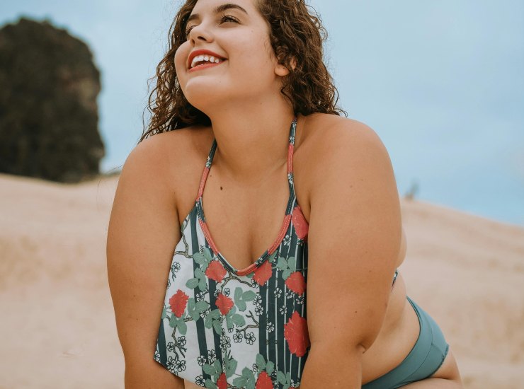 Bikini in spiaggia (pexels.com) - c4comic.it