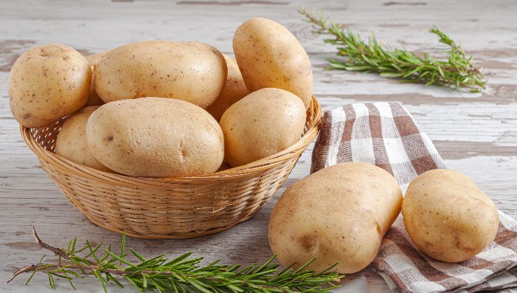 Due patate dopo il mare: me le ha consigliate il dermatologo di fiducia