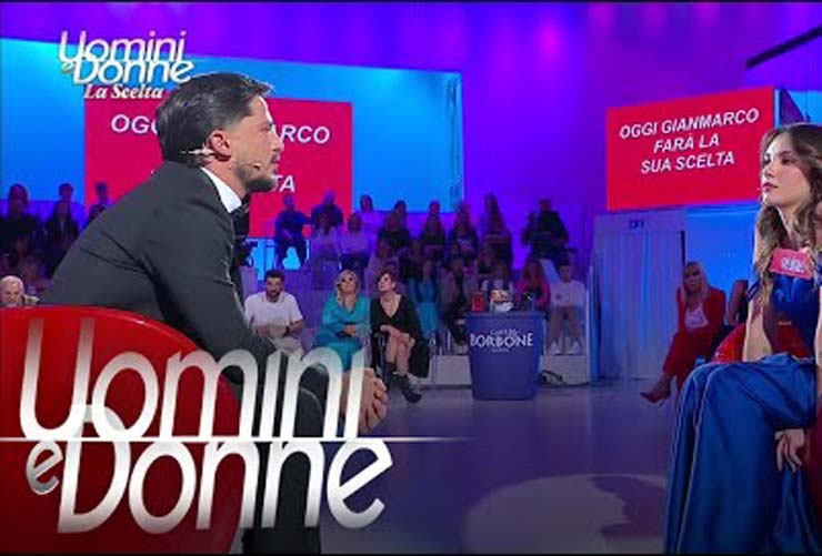 Uomini-e-Donne-Foto-Youtube-C4Comic