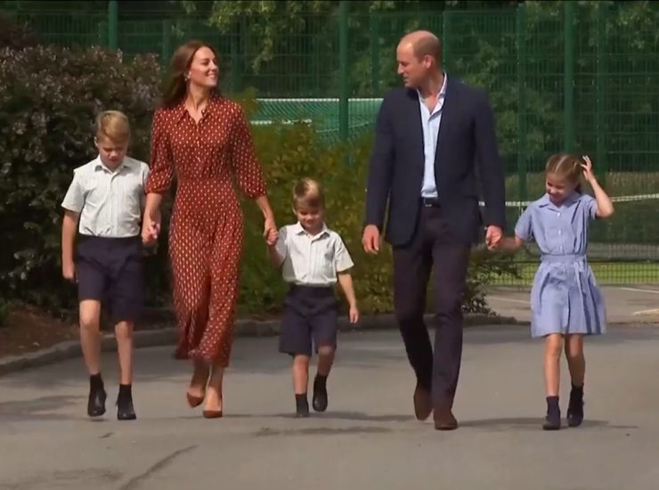 Le uscite pubbliche di Kate Middleton (screenshot Mediaset Infinity) - c4comic.it