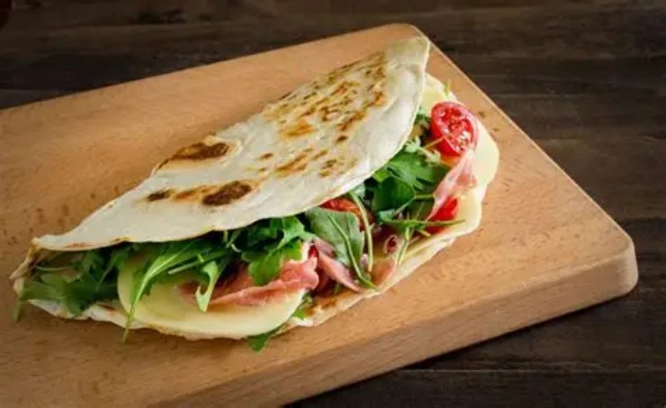 La classica piadina romagnola