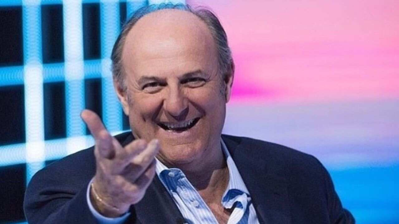 GERRY SCOTTI - FACEBOOK - c4comic.it