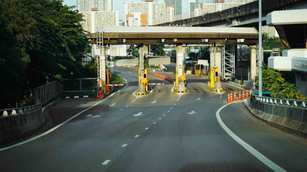 Pedaggi-autostrada-Foto-di-Nandhu-Kumar-da-Pexels-C4Comic
