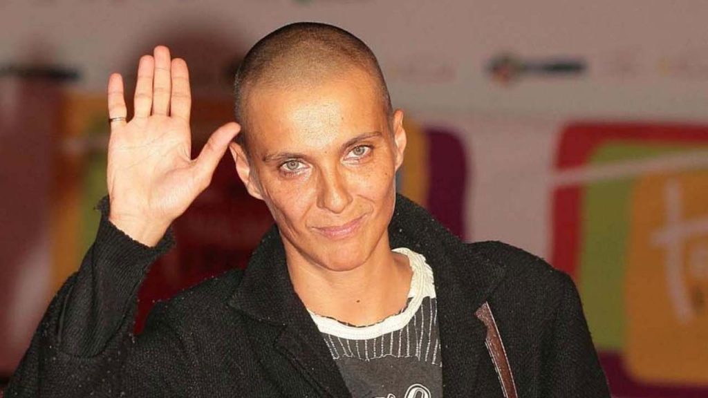 Rosalinda Celentano, ha dovuto rivelare l'amore nascosto: "Ci amiamo da 20 anni"