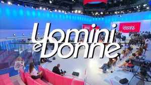 Uomini e Donne (screenshot Mediaset infinity) - c4comic.it