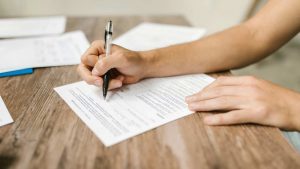 Autocertificazione-Foto-di-RDNE-Stock-project-da-Pexels-C4Comic.it