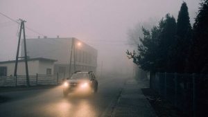 Fari-per-emergenza-Foto-di-KoolShooters-da-Pexels-C4Comic