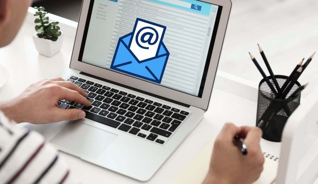 Il significato della chiocciola dell'email