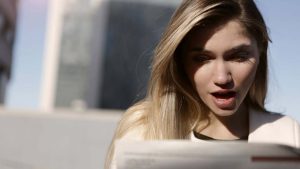 Comunicazione-shock-Foto-di-Andrea-Piacquadio-da-Pexels-C4Comic.it