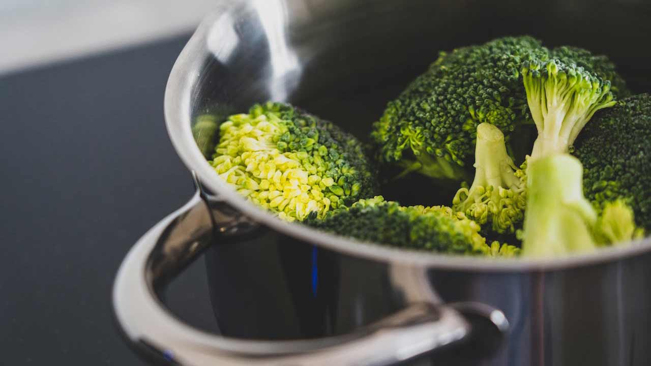 Lessare-verdure-Foto-di-Castorly-Stock-da-Pexels-C4Comic.it