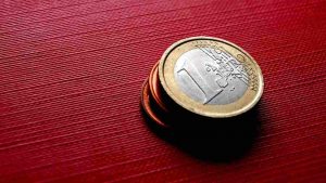 moneta da 1 euro - freepik - c4comic.it