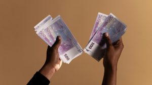 Aumento di stipendio (pexels.com) - c4comic.it